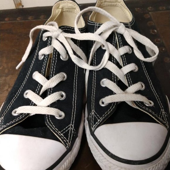 Chuck Taylor Converse All Star - Picture 1 of 5